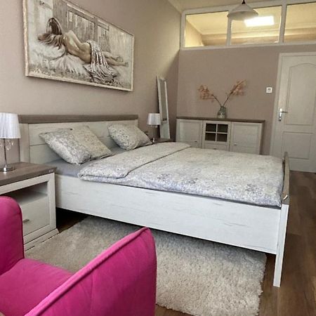 Apartman Teodora Subotica Extérieur photo